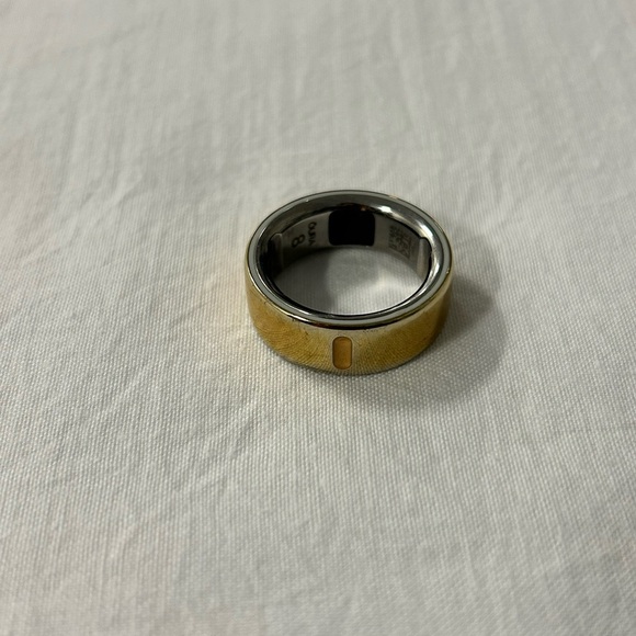 USED ROSE GOLD OURA RING SIZE 8 - Picture 2 of 3